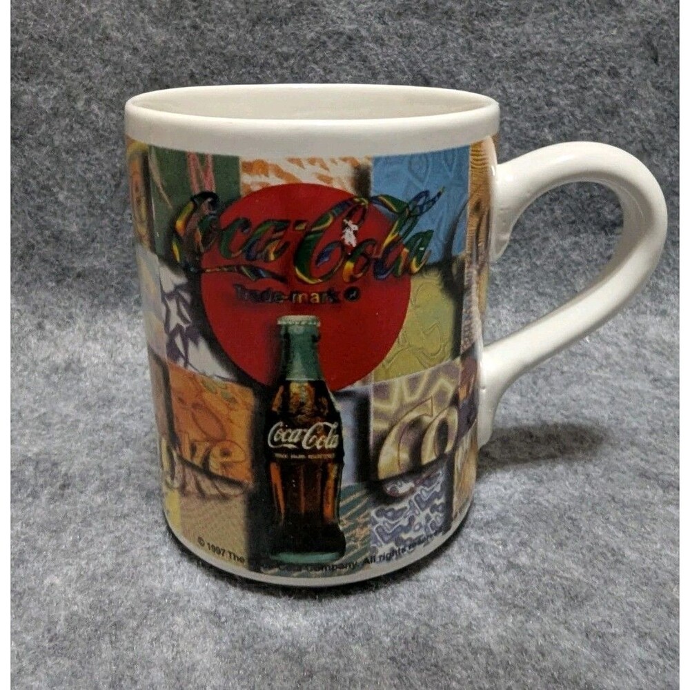 Gibson Coca -Cola Coke Mug Tea Cup Patterned Coffee 1997